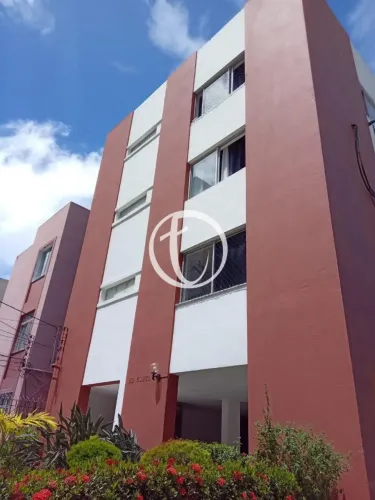 VENDO APARTAMENTO 2/4 NA PITUBA
