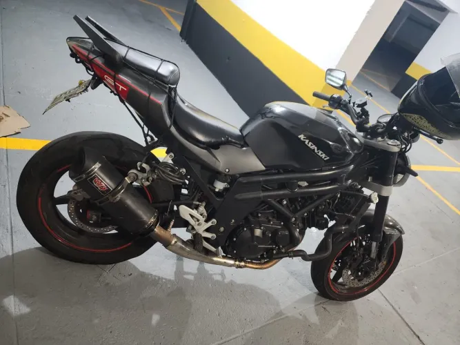 Kasinski comet GT 650 Naked