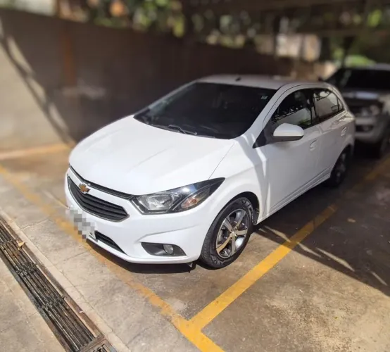 Chevrolet Onix Hatch LTZ 1.4 8V Flex Aut. 4P 2019