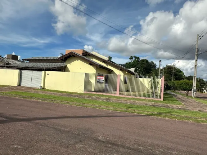 CASA 4QUARTOS DE ESQUINA EM SINOP NO JARDIM ITÁLIA I