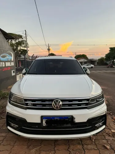 Volkswagen Tiguan Allspac R-line 350 TSI 2.0 4X4 2018