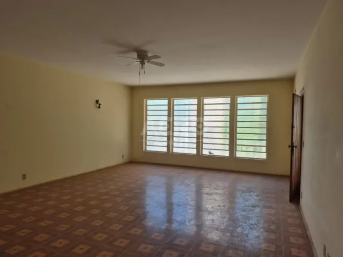 Casa para aluguel com 450 m² e 5 quartos em Vila Noemy, Bauru - SP
