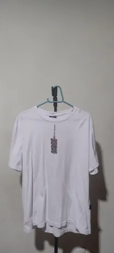 Camisa Hight branca com estampa - Tam. G