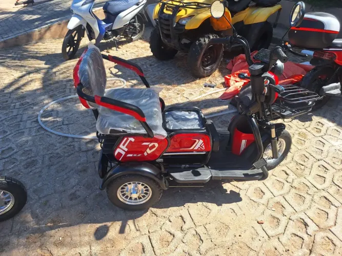 moto elétrica triciclo 