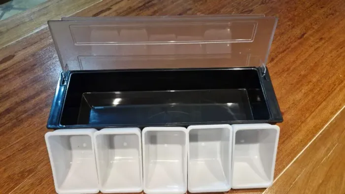 Organizador de Bar Preto 5 Potes Para Temperos 450mL Plástico (NOVO)