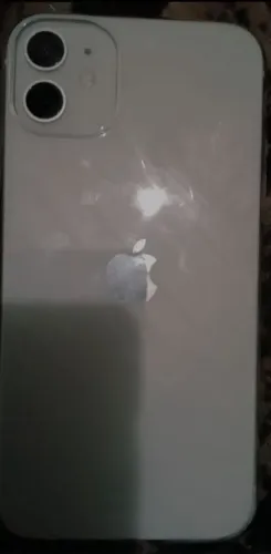 Vendo,ou troco iPhone 11 branco,troco apenas por iPhones ou Samsung 