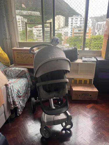 Carrinho de bebê stokke 
