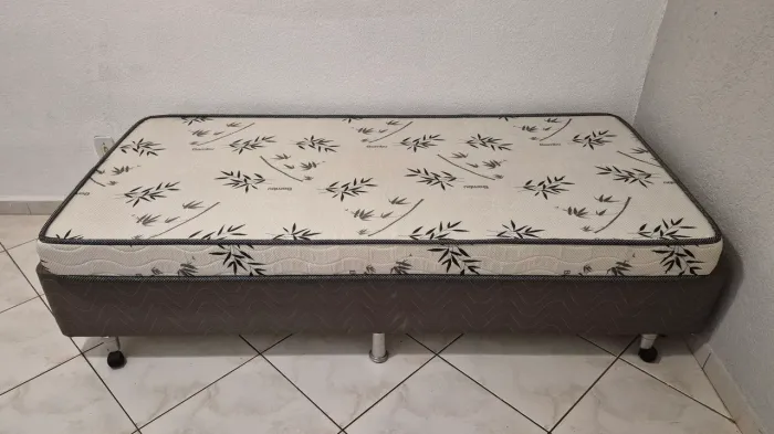 Base Box Queen de Solteiro + Colchão Bambu de Solteiro - Bom Estado