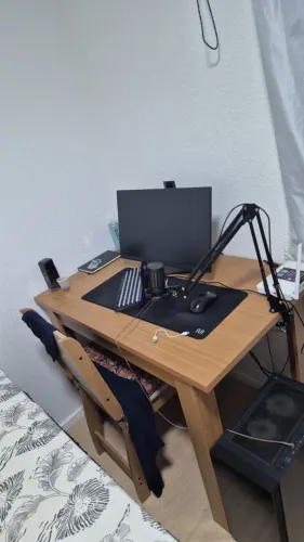 Mesa com 4 cadeiras