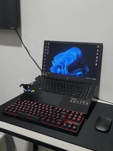 Acer nitro V15