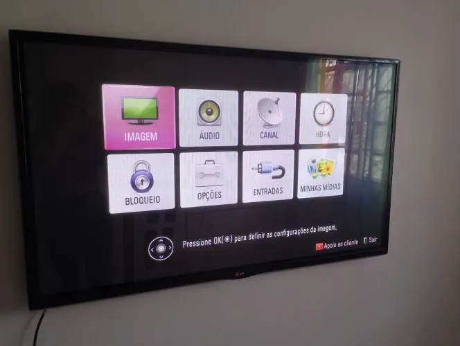 Tv LG 50 polegadas (não é smartv)