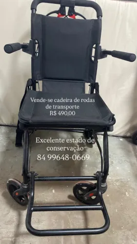 Cadeira de rodas (de transporte)