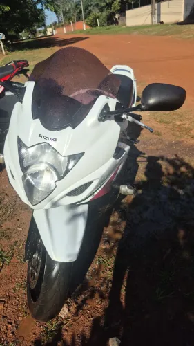 Suzuki GSX650F em Excelente estado