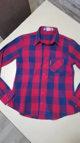 Vendo Camisa feminina xadrez seminova Tam . M