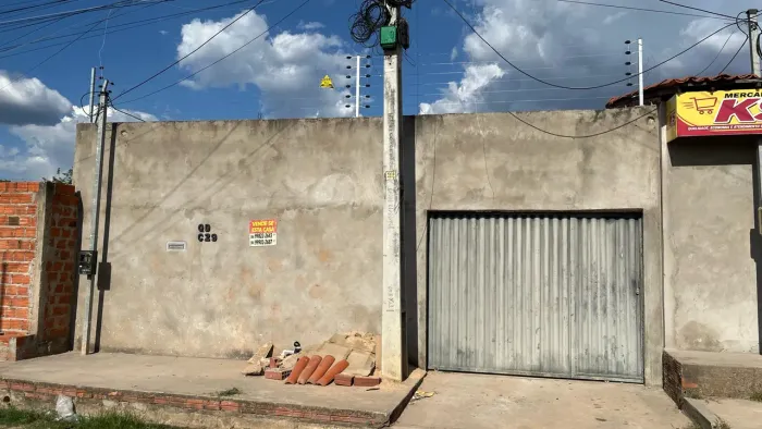 Vendo casa na zona norte de Teresina bairro Leonel Brizola