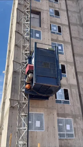 elevadores cremalheira , elevadores de obra