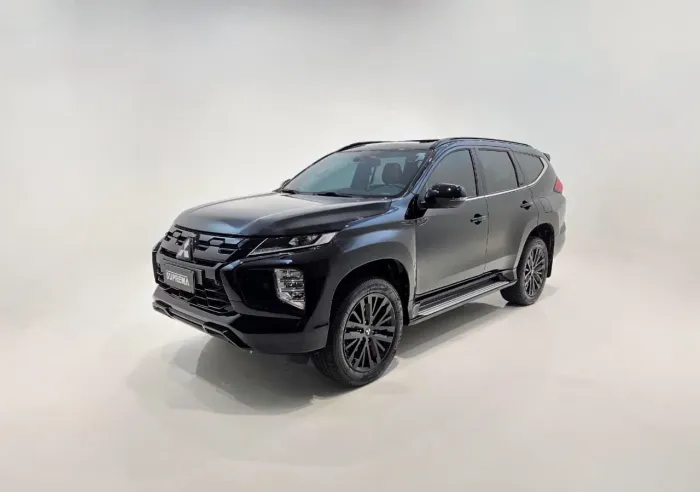Mitsubishi Pajero Sport Le.black 2.4 4X4 (die) Aut. 2025