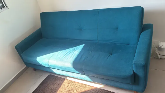 Sofá cama 3 lugares com baú