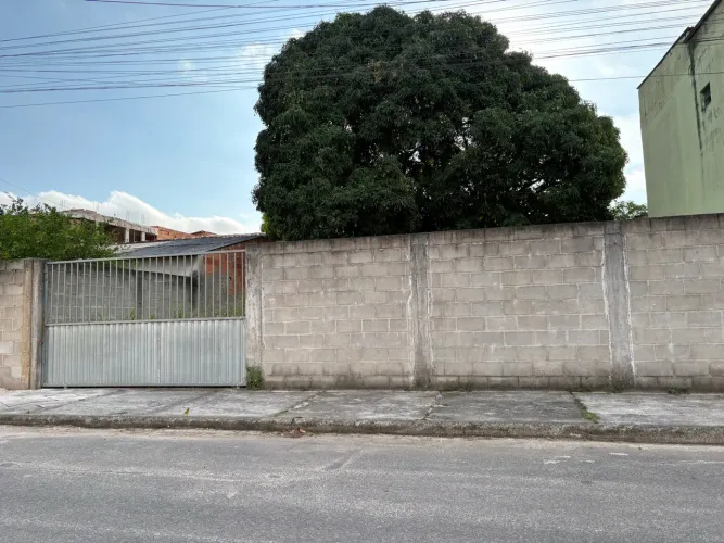 Lote 360m² (12x30) Sol da Manhã no Planalto - Murado e Pronto para Construir