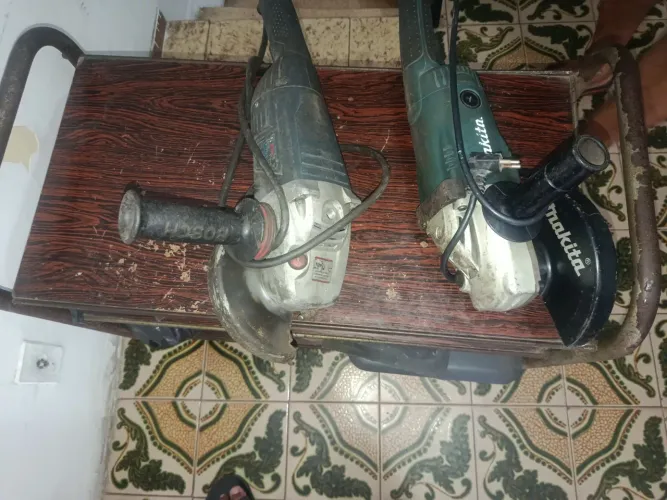 VENDO MAKITAS DE 220V