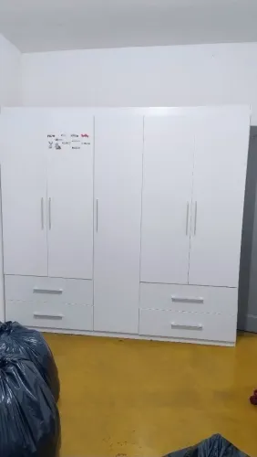 Guarda roupa de casal 