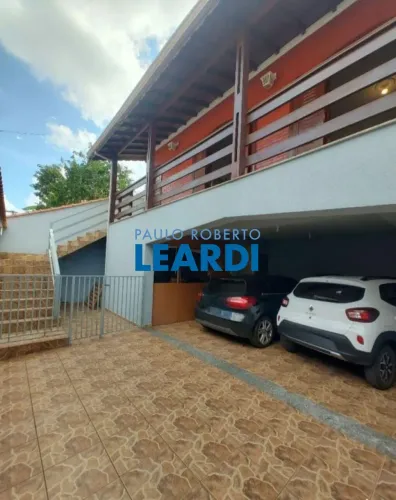 SOBRADO - JARDIM CENTENÁRIO - MG