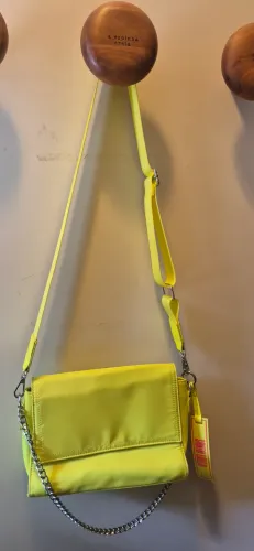 Bolsa Santa Lolla