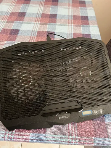 Base Refrigerada ERGO para Notebook com 4 Coolers e Controle de Velocidade