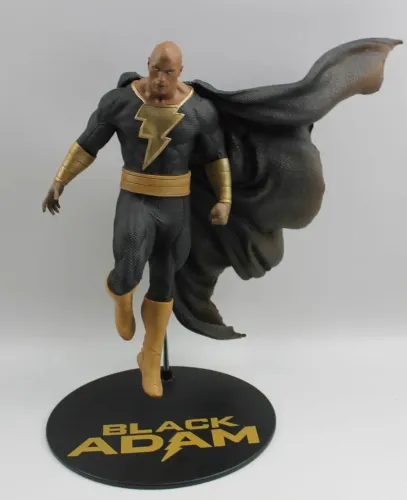 Estátua Mcfarlane 1/10 Adão negro