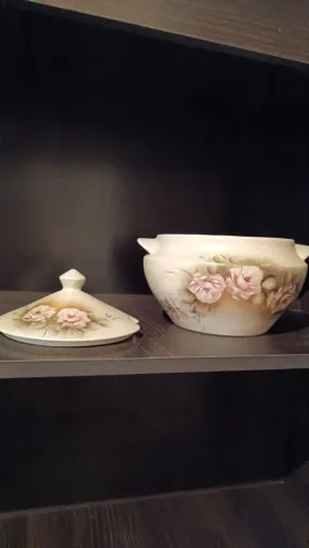 Sopeira Antiga Floral em Louça/Cerâmica com Tampa - Vintage