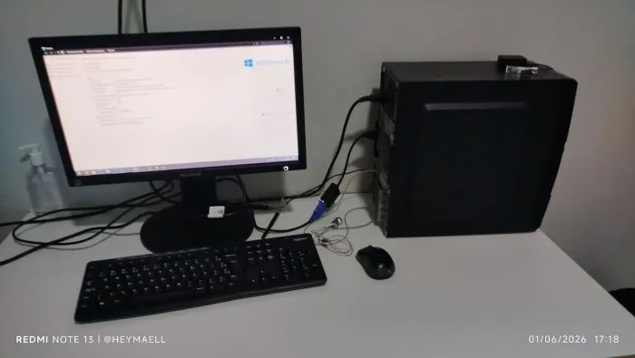 Setup minimalista i7 