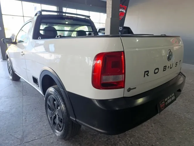 Volkswagen Saveiro Robust 1.6 Total Flex 8V 2023
