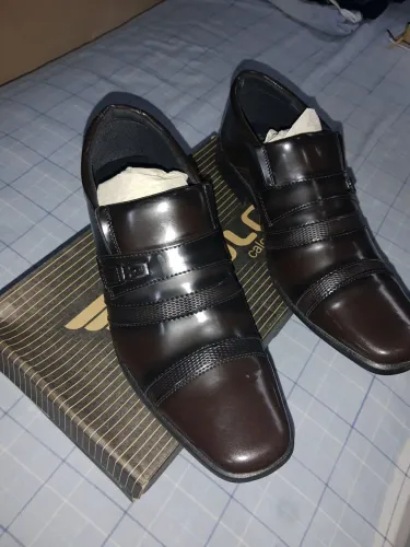 Sapato Social NOVO.