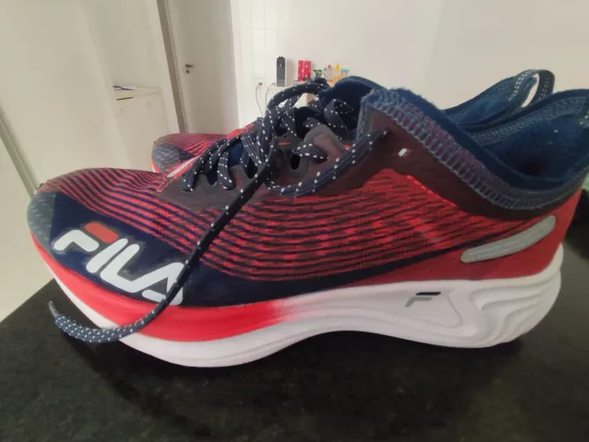Fila racer carbono 2