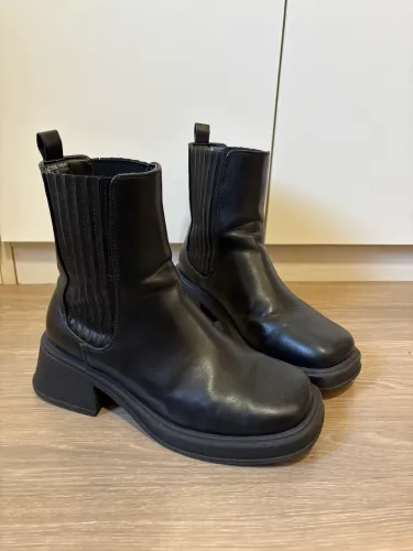 Bota Primark