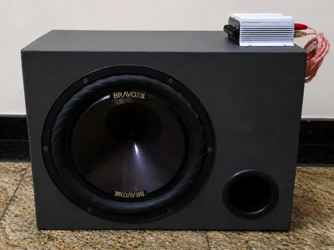 Caixa selada bravox 12POL + módulo ts400x4 taramps
