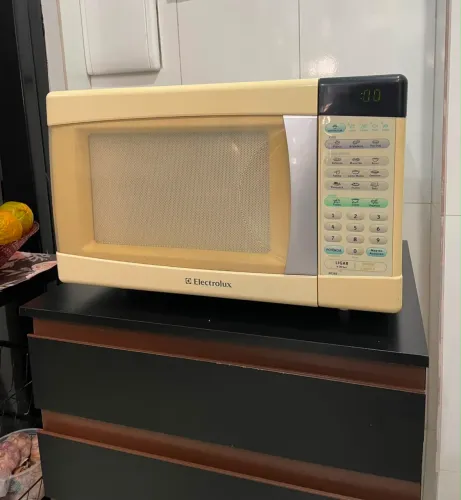Microondas Eletrolux 28L