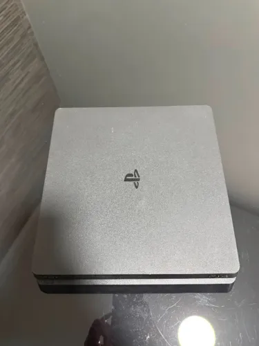 Console PlayStation 4 slim ( 1TB )