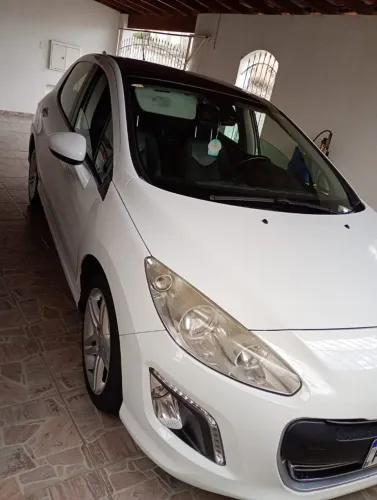 Peugeot 308 Feline 2.0 Flex 16V 5P Aut. 2013