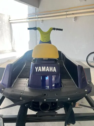 Vendo jet ski documentado carretinha e o jet torrando urgente