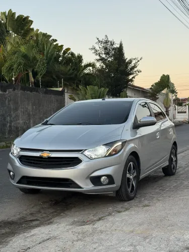 Chevrolet Onix Hatch LTZ 1.4 8V Flex Aut. 4P 2018