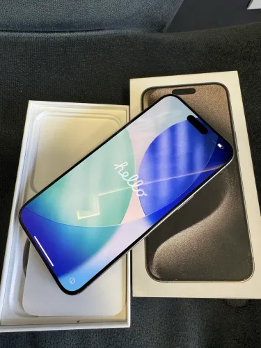 iPhone 15 Pro Max 256GB - Excelente estado