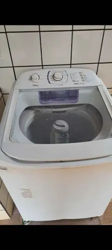 Lavadora e Máquina de Lavar Electrolux 16kg LAC16 - 127V