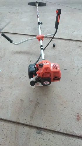 Vendo máquina para roçar 