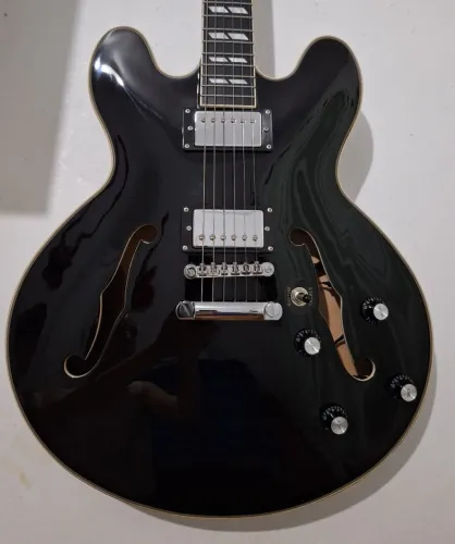 GUITARRA SEMI-ACÚSTICA PHX ECLIPSE. SÓ VENDA