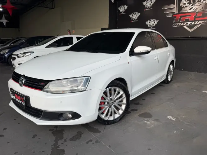 Volkswagen Jetta Highline 2.0 TSI 16V 4P Tiptronic 2014
