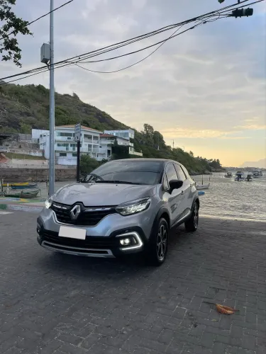 Renault Captur Iconic 1.3 TB 16V Flex 5P AUT 2023