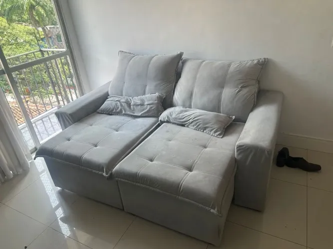 Sofá retrátil cinza 2,10m
