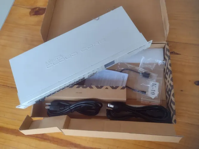 Mikrotik CCR1009-7G-1C-1S+