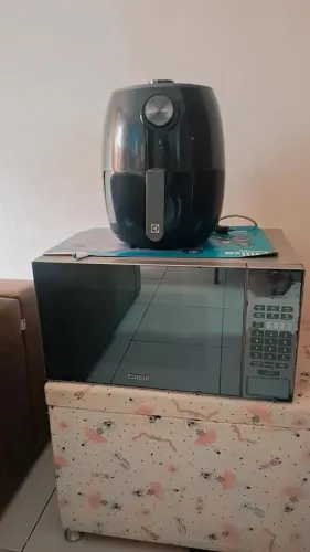 Microondas e Airfryer com defeito